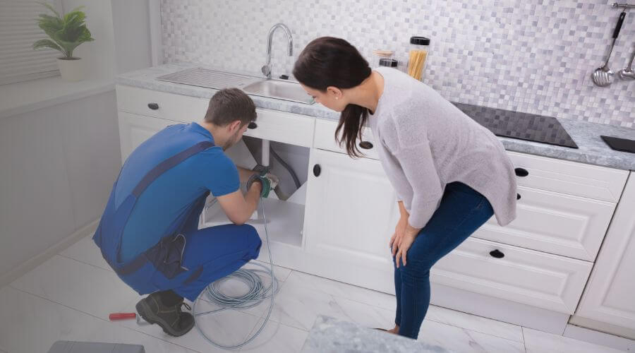 Local tankless water heater installation in Okahumpka, FL